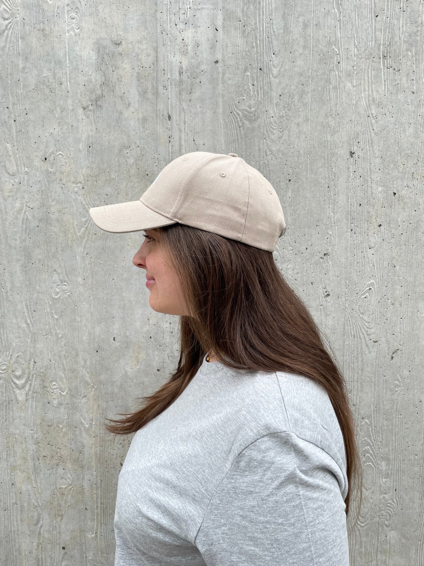 Pet logo - Beige