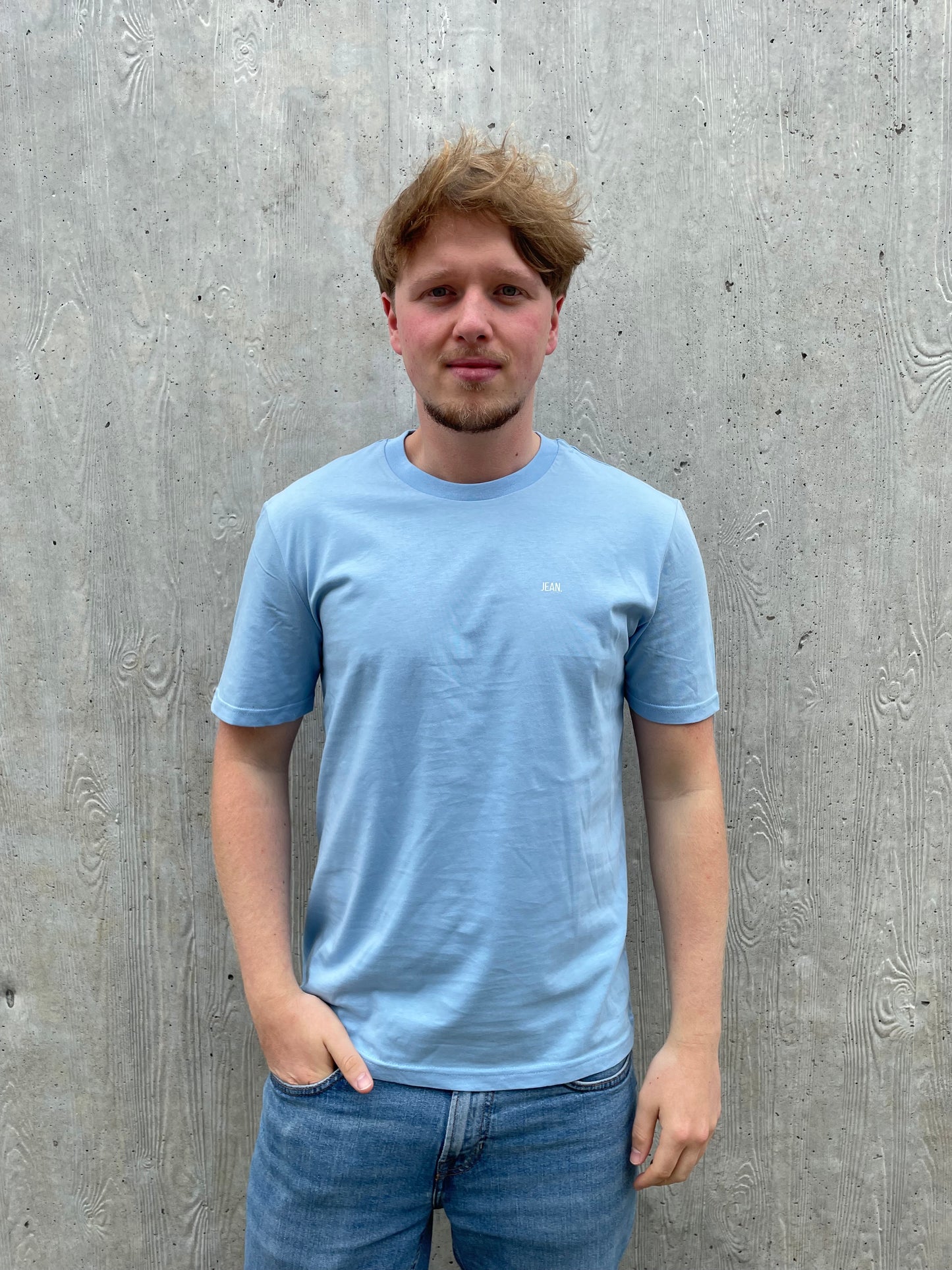T-shirt basic logo - Lichtblauw